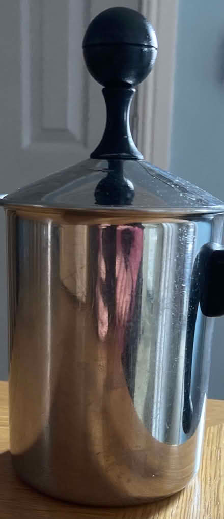 Photo of free frabosk milk frother +flask - heat milk on stove (Calthwaite CA11) #3