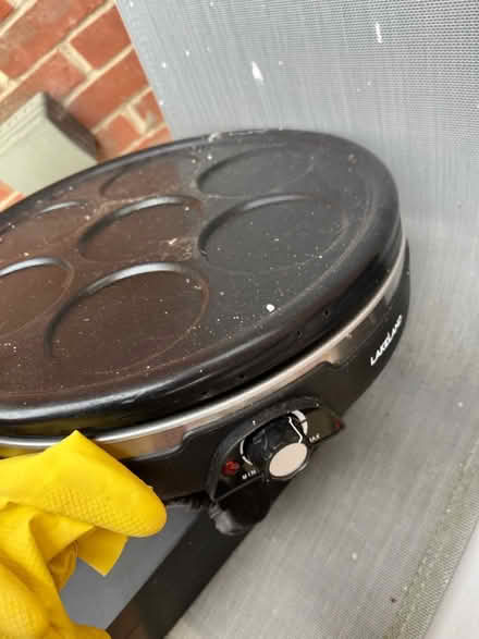 Photo of free Crepe machine (Watton) #2
