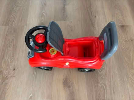 Photo of free Toddler sit on car (Palmers Green/ Edmonton N18) #3