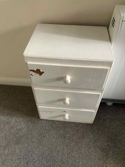 Photo of free Bedside table small chest of drawers (Bognor Regis PO21) #1