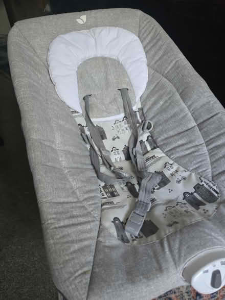 Photo of free Baby seat (SY7) #1