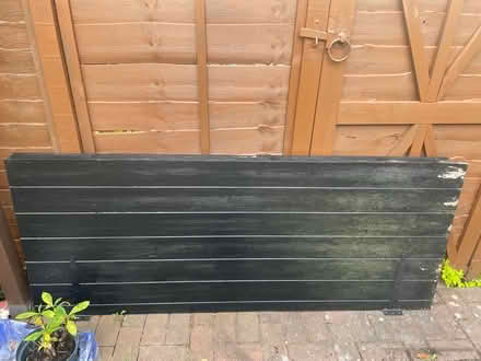 Photo of free 2x shed doors (GU16) #1