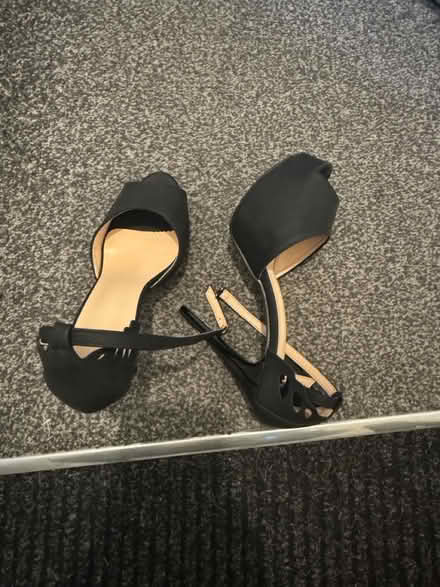 Photo of free Black heels (NG8, Strelley) #3