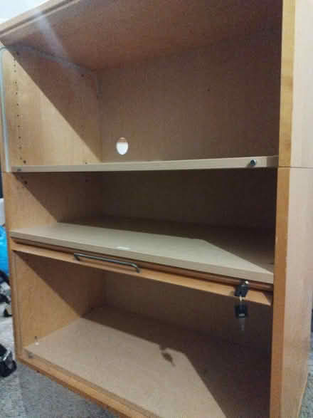 Photo of free Wood cabinet (Bethnal Green E2) #3