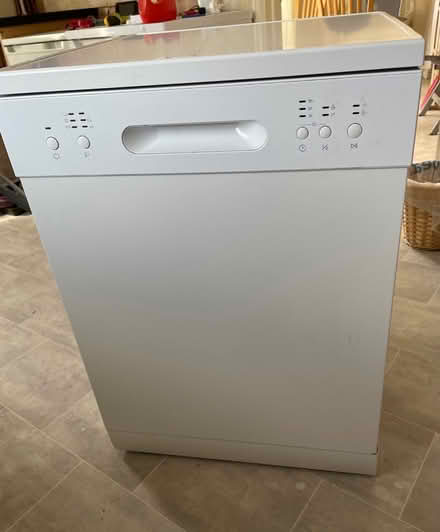 Photo of free Dishwasher (CT17) #1
