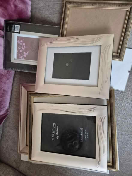 Photo of free Photo frames (B23 Gravelly Hill) #1