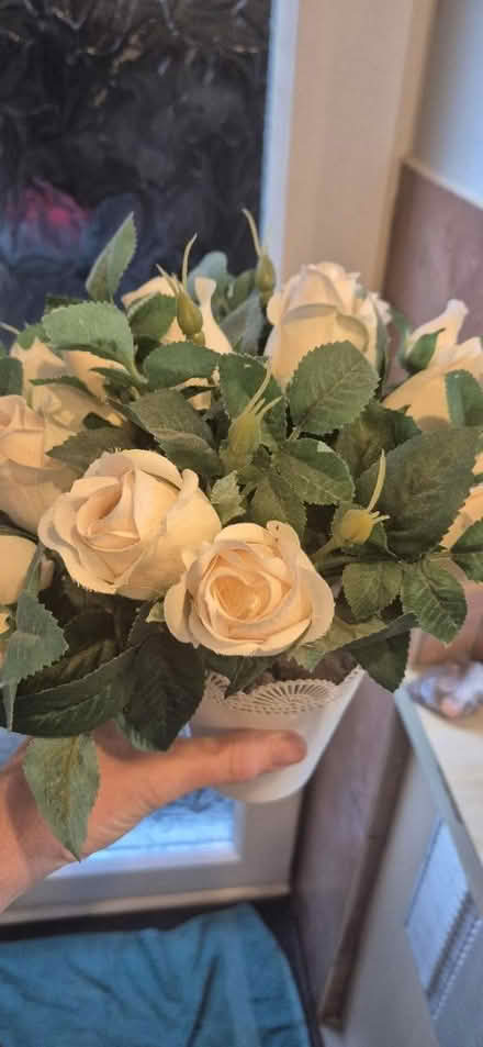 Photo of free Fake flowers (Abbeydale Gloucester) #3