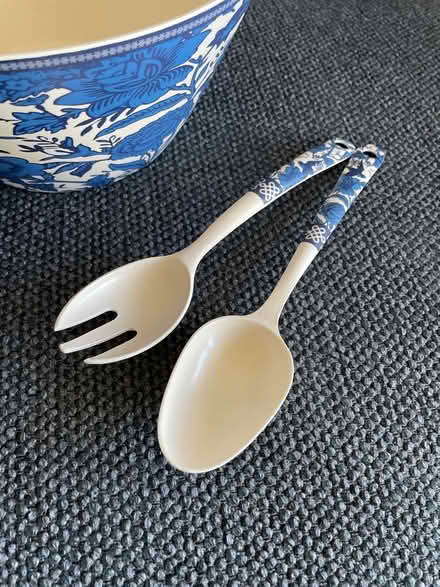 Photo of free Plastic salad bowl and plates (Hackney E8) #3