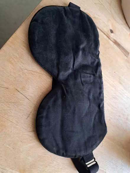 Photo of free Black eye mask / sleeping mask (Montpelier BS6) #1