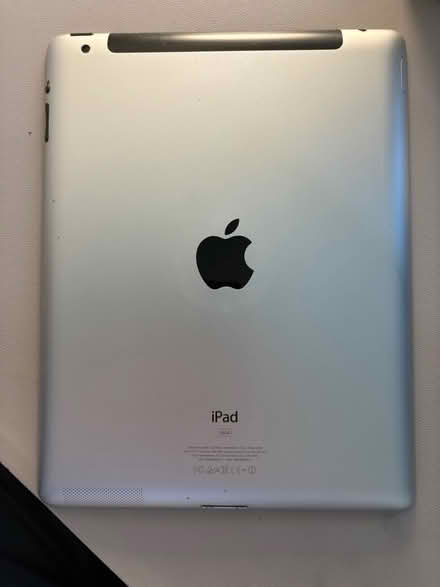 Photo of free iPad - first generation (Sydenham) #2