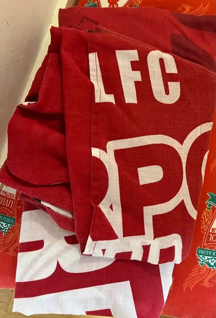 Photo of free Liverpool FC single bedding (SE10) #1