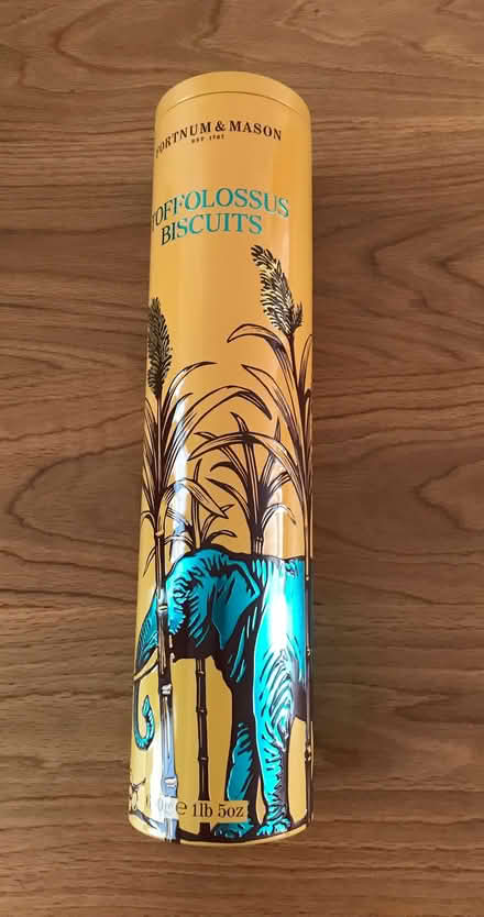 Photo of free Decorative cylinder biscuit tin (Bannockburn FK7) #1