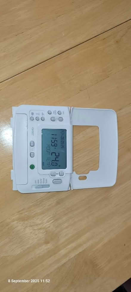 Photo of free Thermostat (Swallownest S26) #1