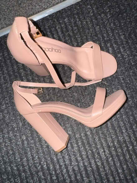 Photo of free Nude heels (NG8, Strelley) #2