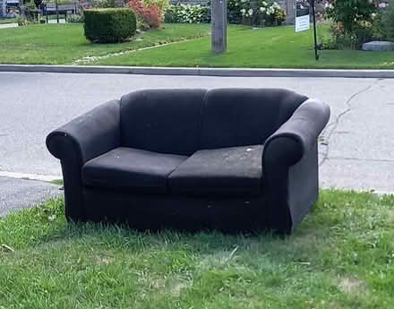 Photo of free Couch (North York: Bathurst Manor) #1
