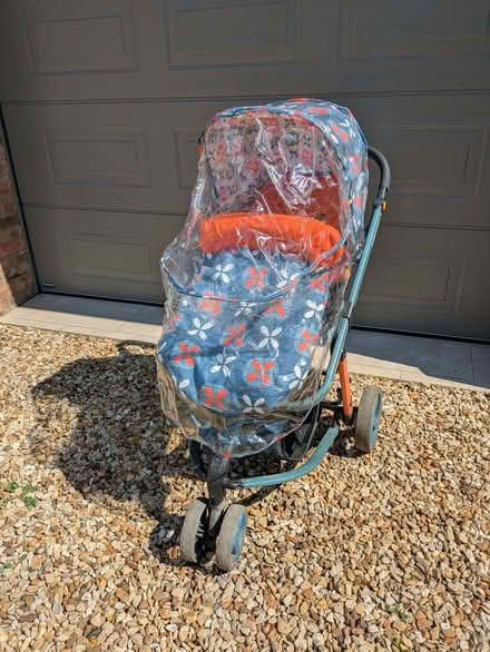 Photo of free Cosatto Giggle 3 Pram/Carrycot and Pushchair (Stanfield NR20) #2