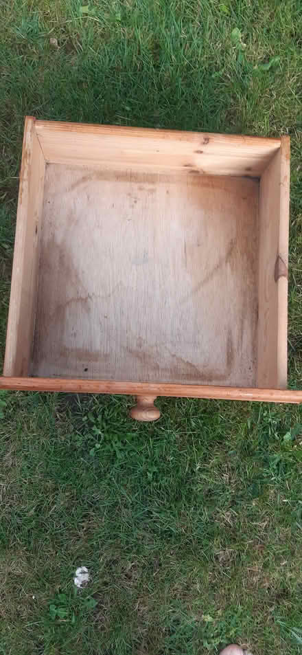 Photo of free Wood and drawers (KT16 chertsey) #2