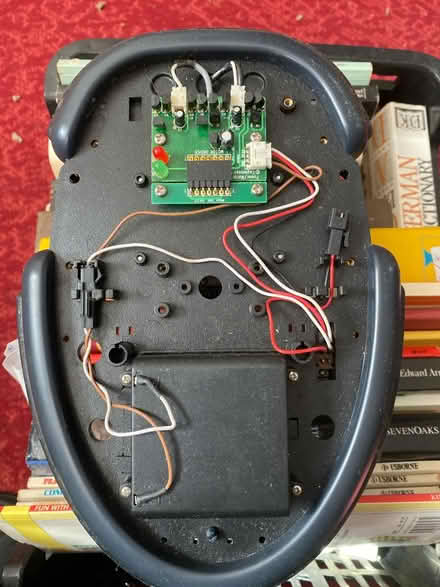Photo of free part of electronic toy making kit (Beaumont LA1) #1