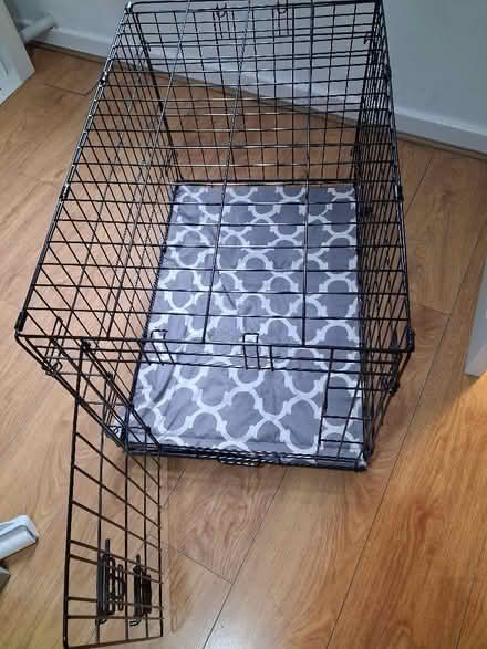 Photo of free Medium size dog cage (Garston L19) #2