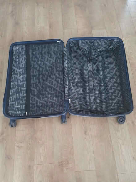 Photo of free Check-in luggage with missing wheel (Burgess Park SE5) #4