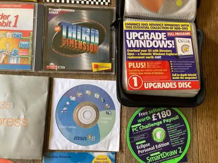 Photo of free Bundle of vintage PC computer software and database cds (Cubbington CV32) #3