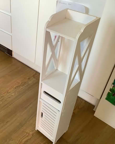 Photo of free Bathroom shelf (Stoke Mandeville HP22) #1