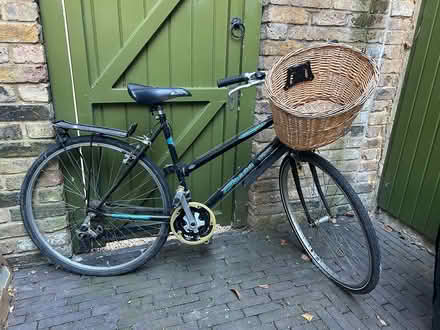 Photo of free Adult women’s bike (Tooting Bec/Balham) #2