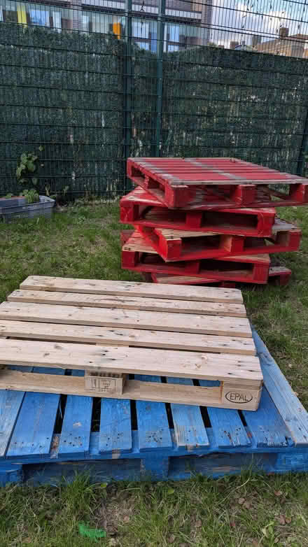 Photo of free 7 wooden pallets in White City / Wormholt area (Loftus Road W12) #1