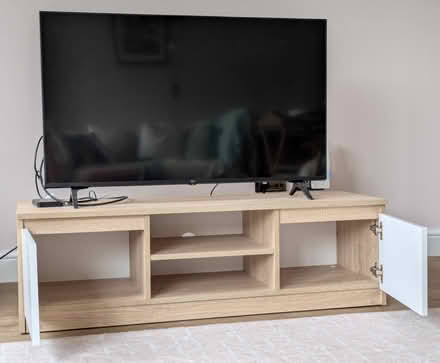 Photo of free TV stand (Handside, WGC, AL8) #2