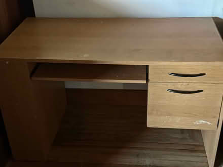 Photo of free Desk (North Oakland) #1