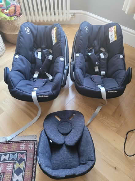 Photo of free Maxi-cosi pebble pro car seats (Tooting Broadway) #2