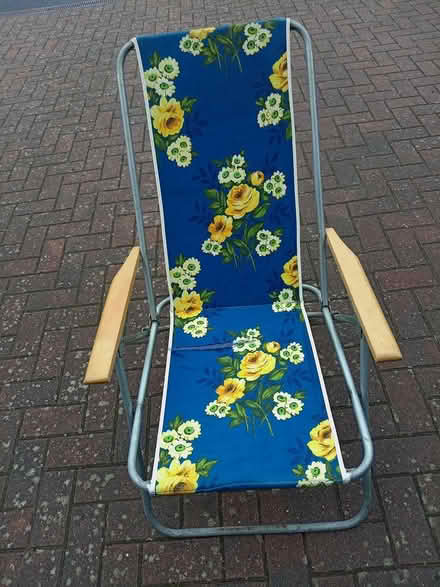 Photo of free Deck chair (Dudley DY3) #3