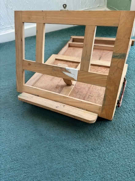 Photo of free Easel (Great Baddow CM2) #2