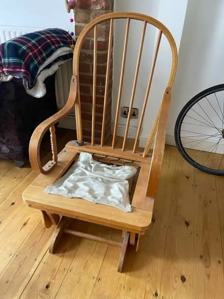 Photo of free Rocking chair for upcycling (Hemel) #1