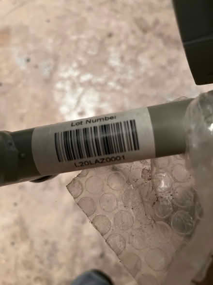 Photo of free Clean, Portable commode (Halwis St, Alexandria, 22303) #2