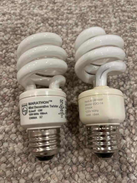 Photo of free CFL light bulbs, incandescent spots (Baseline and Beaumaris) #3
