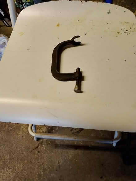 Photo of free Austin 7 valve spring compressor (Patchway BS34) #1