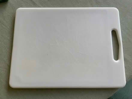 Photo of free Cutting board (Cheadle Hulme SK7) #2