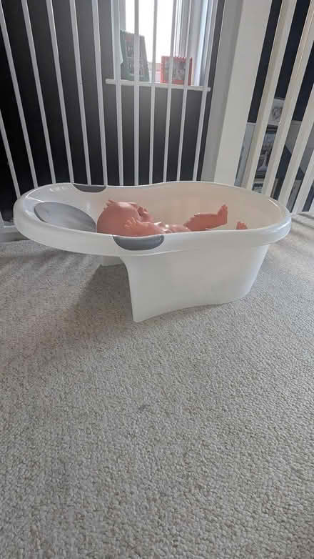 Photo of free Baby bath (St Leonards TN38) #2