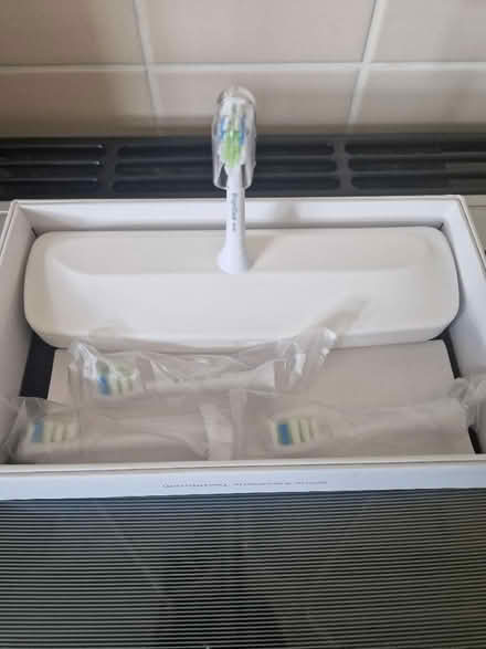 Photo of free Oral B Toothbrush Heads (Latchmere SW11) #2