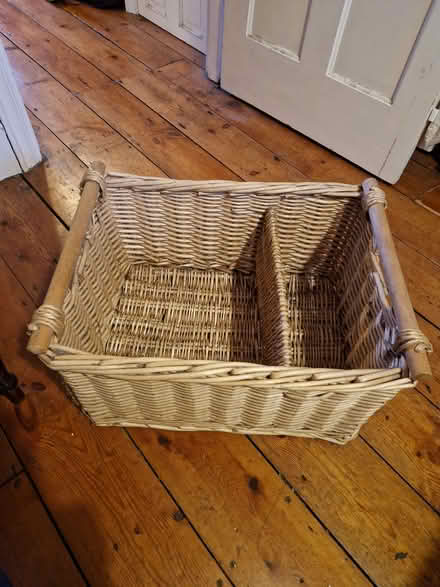 Photo of free Basket (GU12) #1