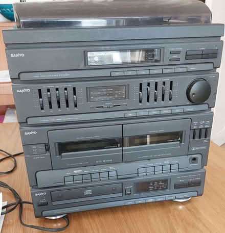 Photo of free Sanyo stereo sound system, early 1990s (Headington OX3) #1
