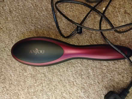 Photo of free Electric straightening brush (Northcourt OX14) #2