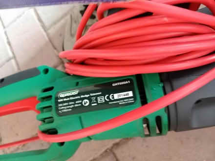 Photo of free Hedge trimmer (Dudley DY3) #4