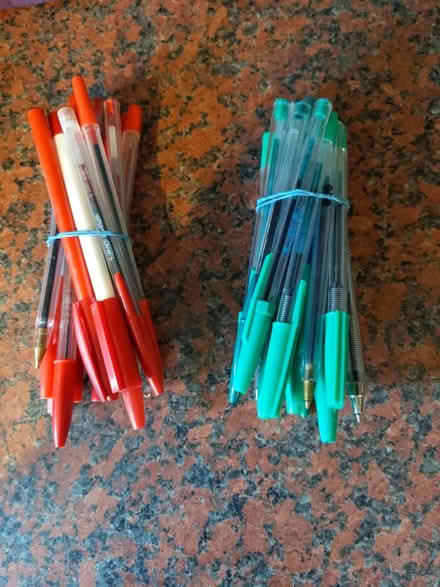 Photo of free Green and red biros (Staplehurst TN12) #1