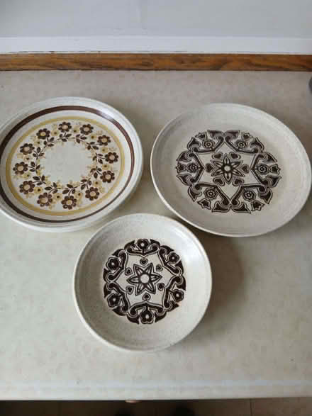 Photo of free Crockery - Plates (North Ascot SL5) #1