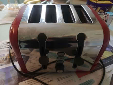 Photo of free Toaster (Canons Corner HA7) #1