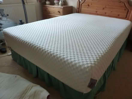 Photo of free Double Bed Memory Foam Mattress (Bracknell Forest RG12) #1