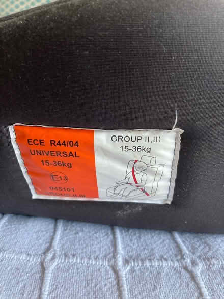 Photo of free Group 2-3 booster seat (New Malden KT3) #3