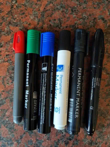 Photo of free Various pens - see description (Staplehurst TN12) #2